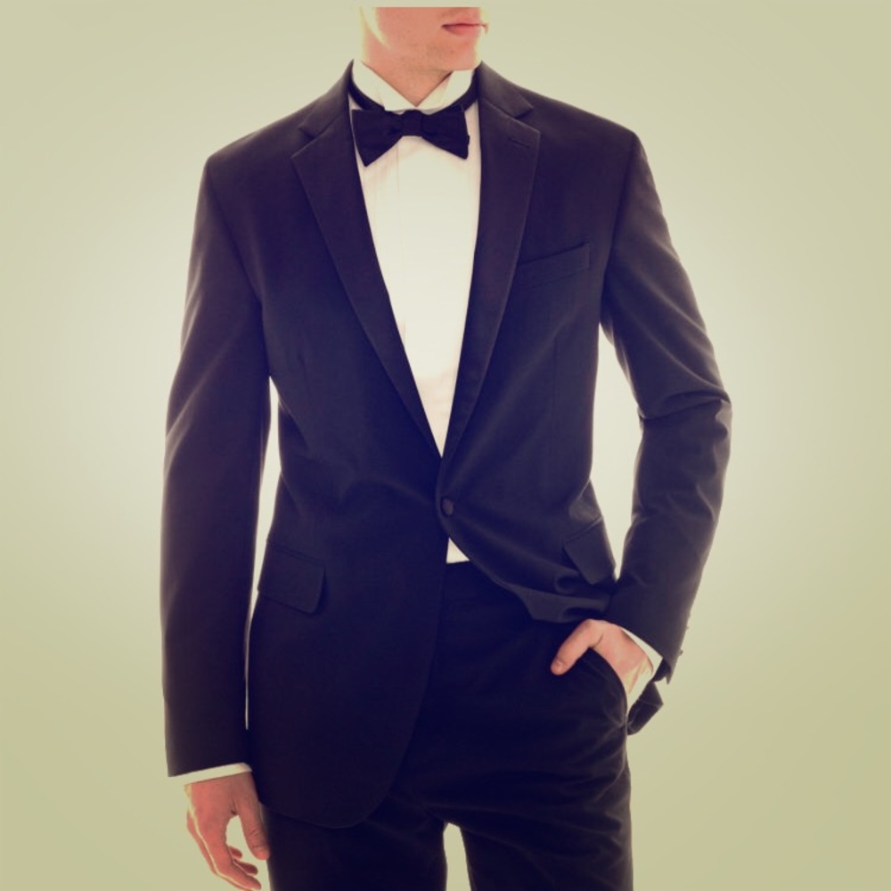 Brand New JF J. Ferrar tuxedo. Never worn!